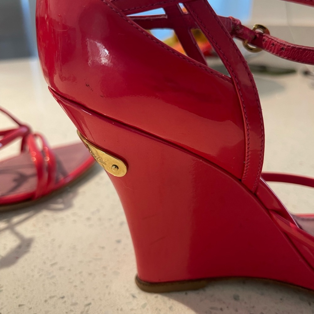 Lois Vuitton Shoes / Sandals / Pink / Gold / Size 38 / 8 - Picture 5 of 7